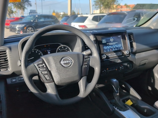 2022 Nissan Frontier S 7