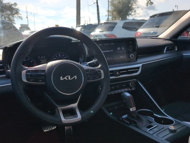 2022 Kia K5 LXS 7