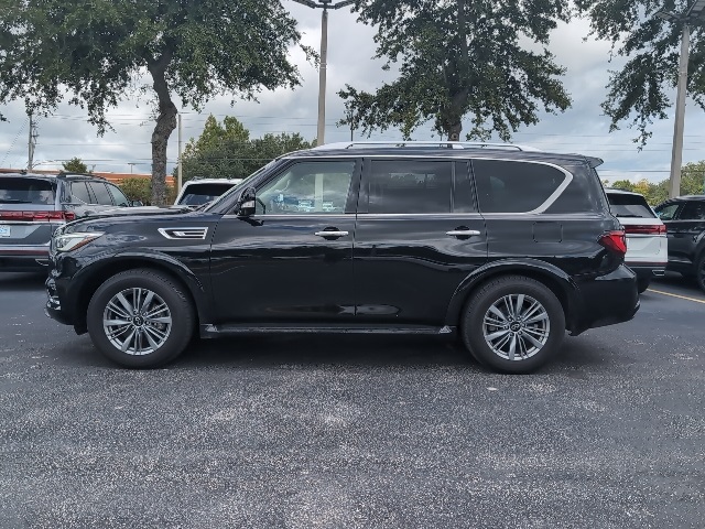 2023 INFINITI QX80 LUXE 3