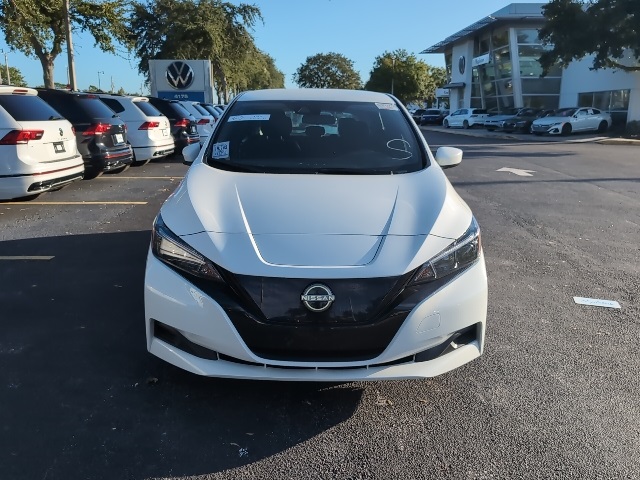 2023 Nissan Leaf S 2