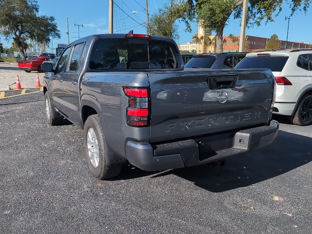 2023 Nissan Frontier SV 4