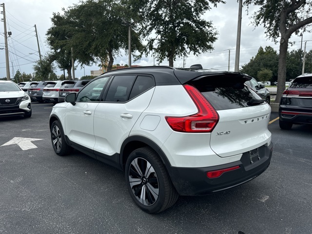 2023 Volvo XC40 Recharge Pure Electric Twin Plus 5