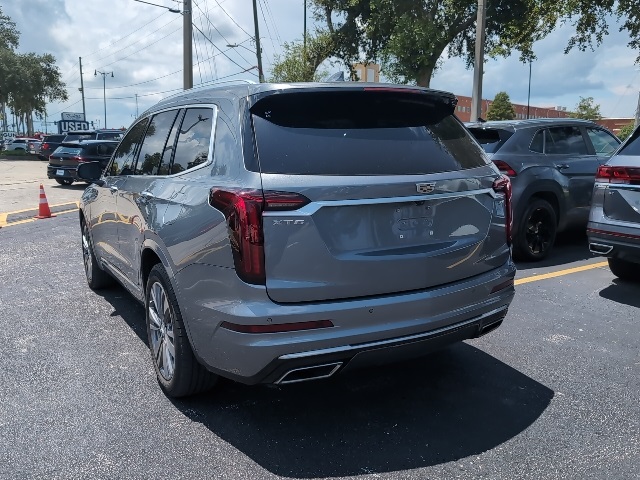 2021 Cadillac XT6 Premium Luxury 4