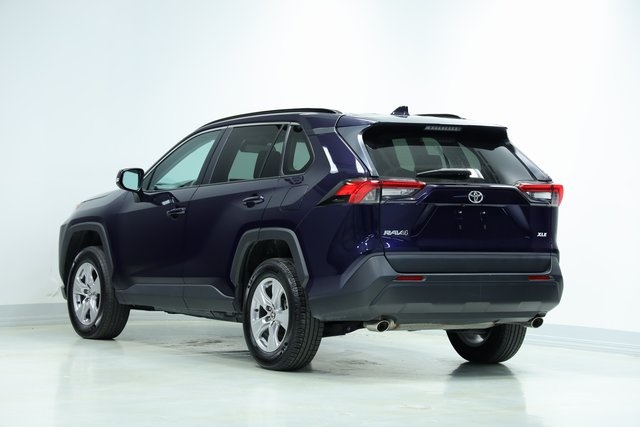 2023 Toyota RAV4 XLE 5