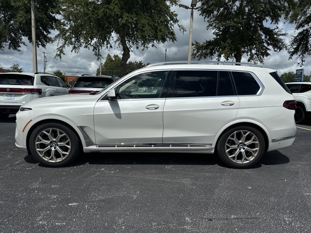 2023 BMW X7 xDrive40i 3