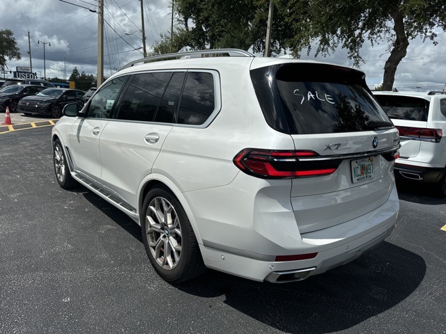 2023 BMW X7 xDrive40i 5