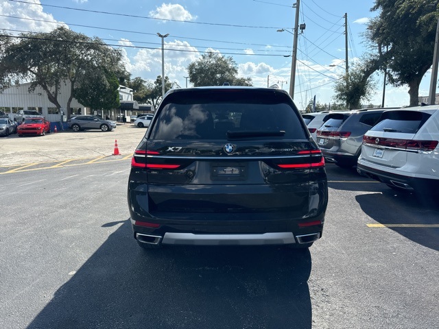 2023 BMW X7 xDrive40i 6