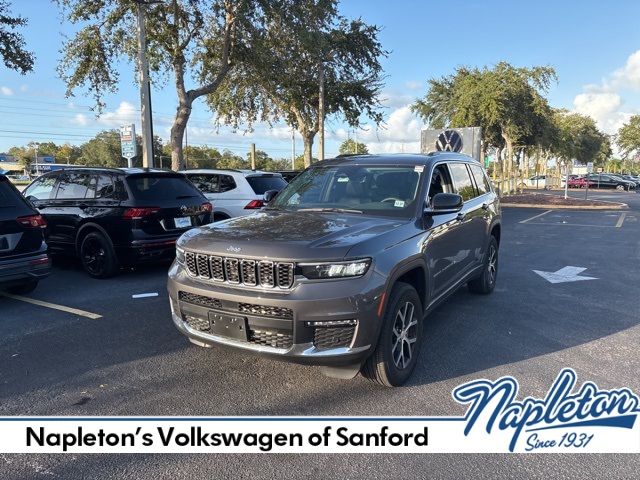 2023 Jeep Grand Cherokee L Limited 1