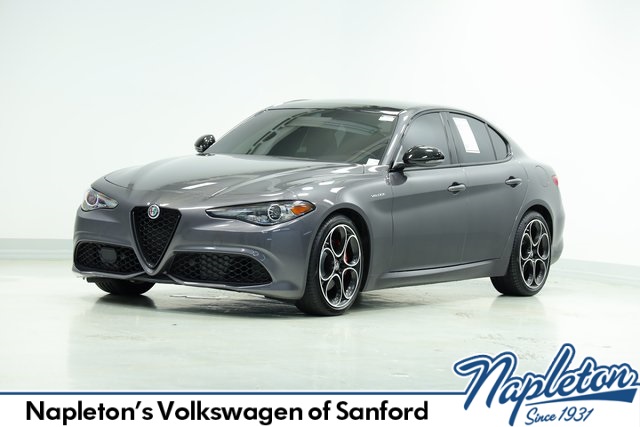 2022 Alfa Romeo Giulia Veloce 1