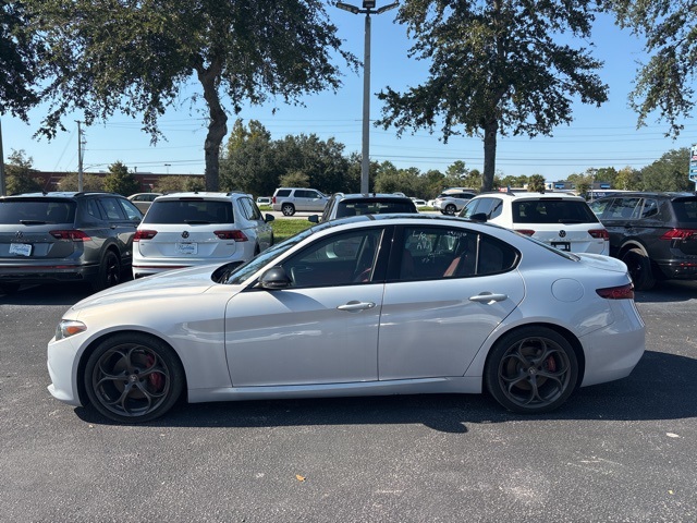 2021 Alfa Romeo Giulia  3