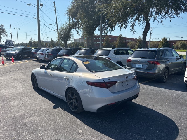 2021 Alfa Romeo Giulia  5