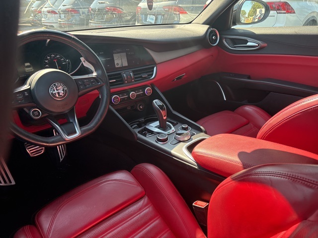 2021 Alfa Romeo Giulia  6