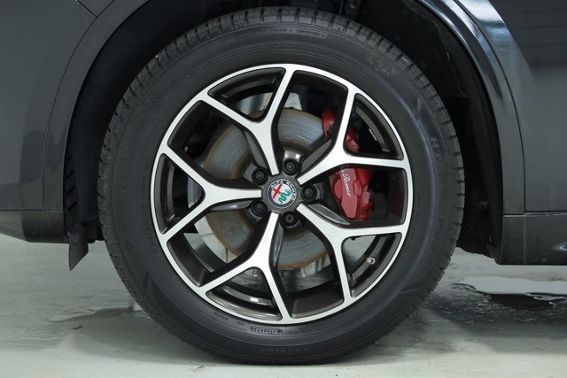 2021 Alfa Romeo Stelvio Ti 7