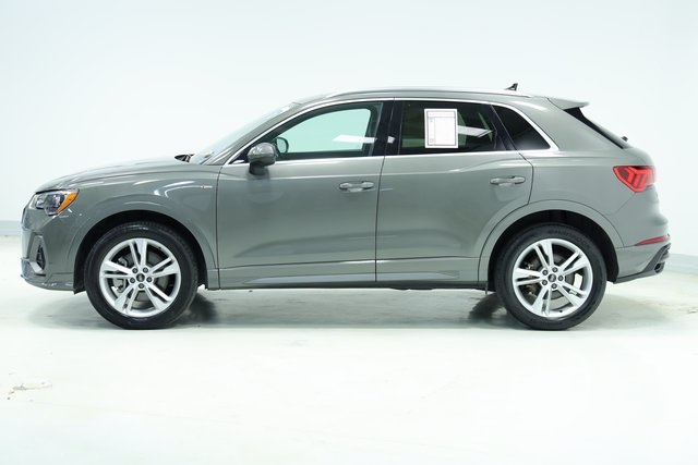 2022 Audi Q3 Premium 4