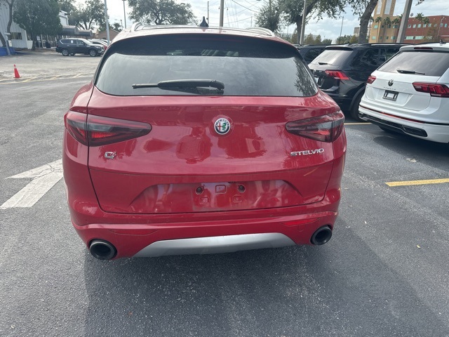 2020 Alfa Romeo Stelvio Ti 5