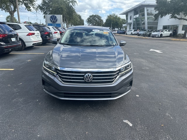 2022 Volkswagen Passat 2.0T SE 2