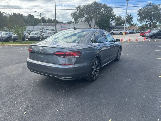 2022 Volkswagen Passat 2.0T SE 5