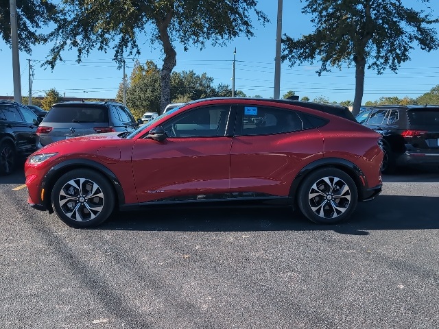 2021 Ford Mustang Mach-E Premium 3