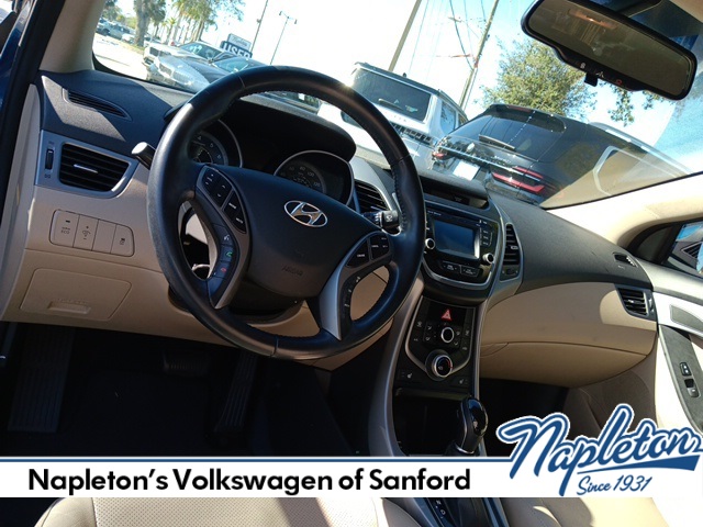 2014 Hyundai Elantra SE 10