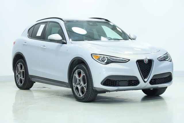 2022 Alfa Romeo Stelvio Ti 3