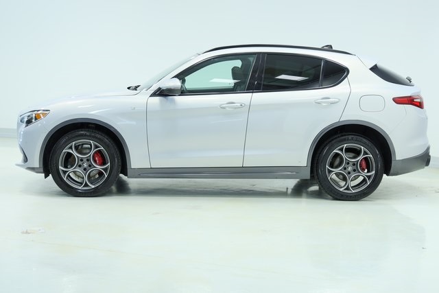 2022 Alfa Romeo Stelvio Ti 4