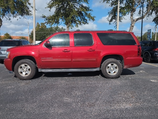 2013 Chevrolet Suburban 1500 LT 2