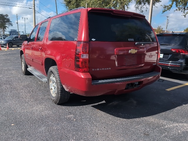 2013 Chevrolet Suburban 1500 LT 4