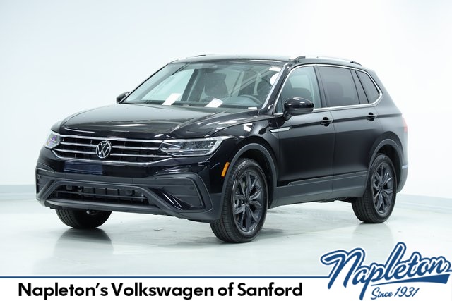 2023 Volkswagen Tiguan 2.0T SE 1