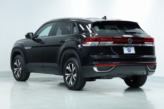 2024 Volkswagen Atlas Cross Sport 2.0T SE 5