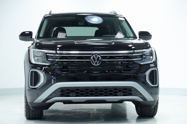 2024 Volkswagen Atlas 2.0T Peak Edition SE w/Technology 2