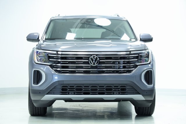 2024 Volkswagen Atlas 2.0T SEL 2