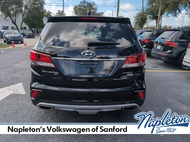 2019 Hyundai Santa Fe XL Limited 5