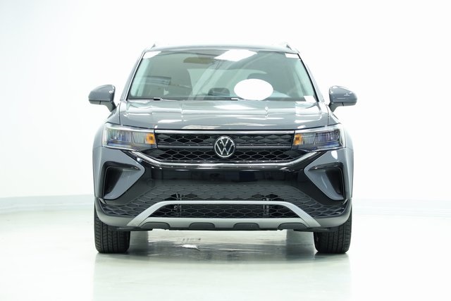 2024 Volkswagen Taos 1.5T SE 2