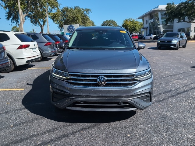 2022 Volkswagen Tiguan 2.0T SE 2