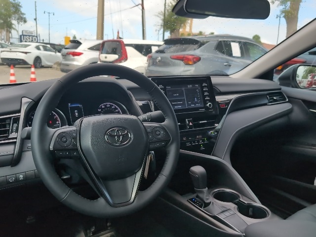 2024 Toyota Camry SE 7