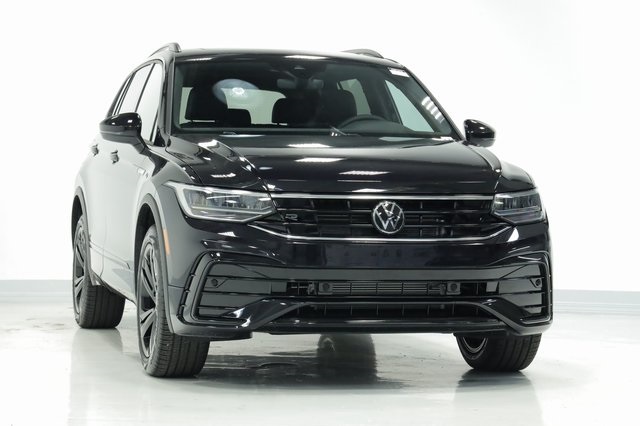 2024 Volkswagen Tiguan 2.0T SE R-Line Black 2