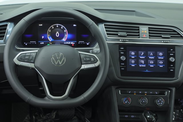 2024 Volkswagen Tiguan Wolfsburg 11