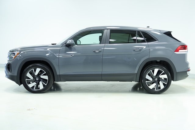 2025 Volkswagen Atlas Cross Sport 2.0T SE w/Technology 4