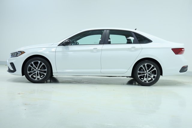 2025 Volkswagen Jetta 1.5T Sport 4