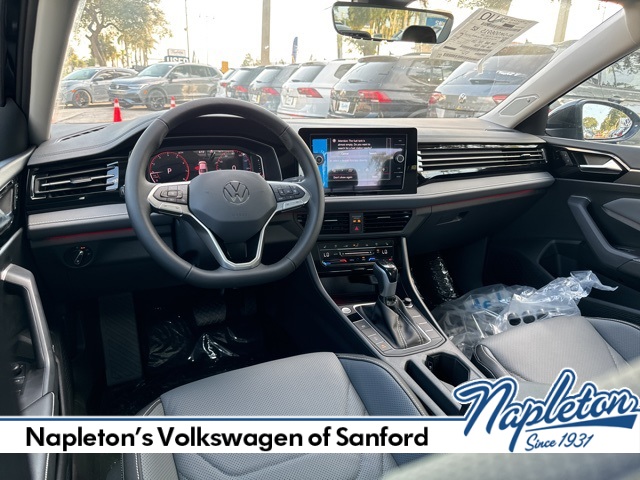 2025 Volkswagen Jetta 1.5T SEL 7