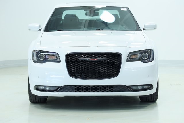 2023 Chrysler 300 S 2