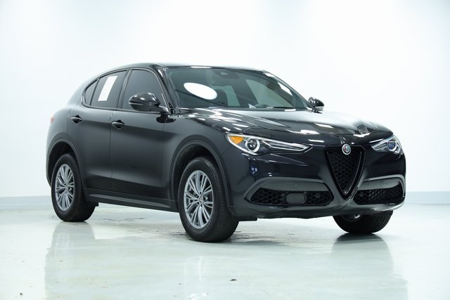 2023 Alfa Romeo Stelvio Sprint 3