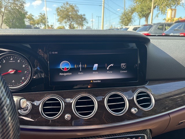 2019 Mercedes-Benz E-Class E 300 9