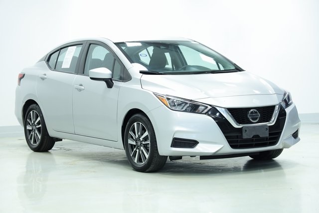 2022 Nissan Versa 1.6 SV 3