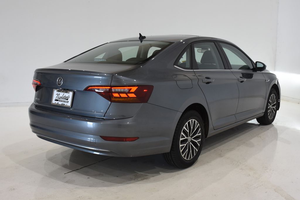 2019 Volkswagen Jetta SEL 4