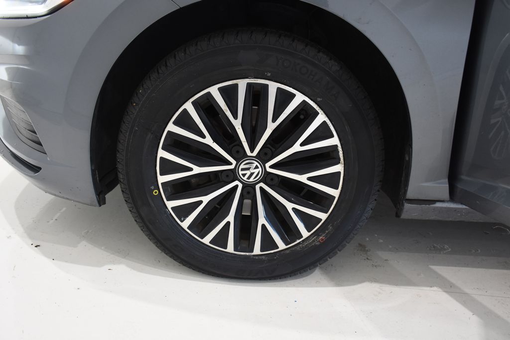 2019 Volkswagen Jetta SEL 6