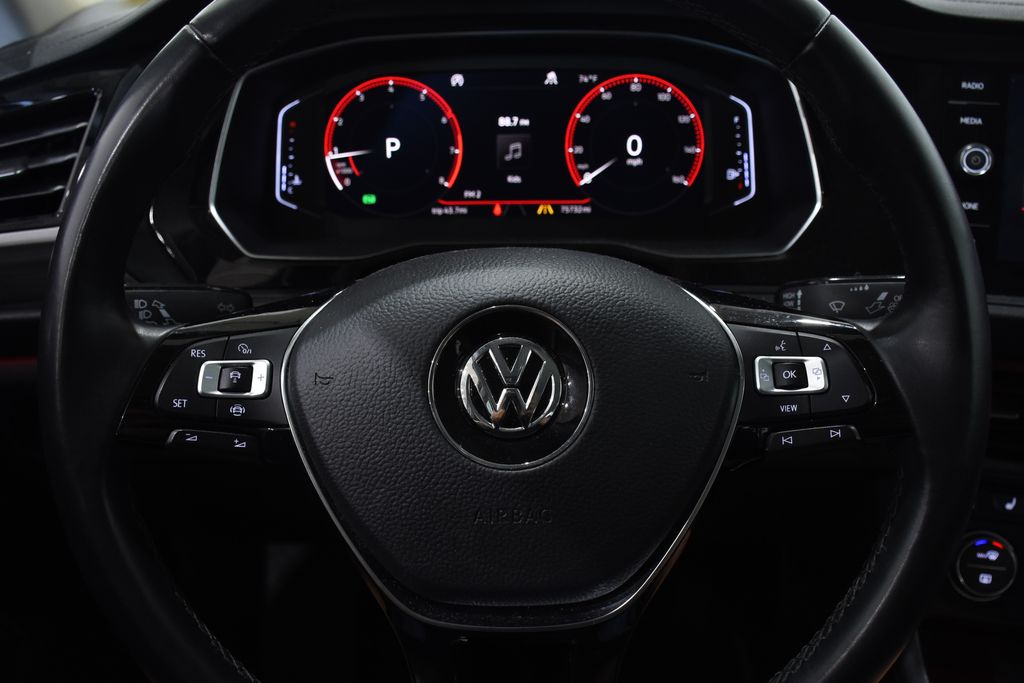 2019 Volkswagen Jetta SEL 10