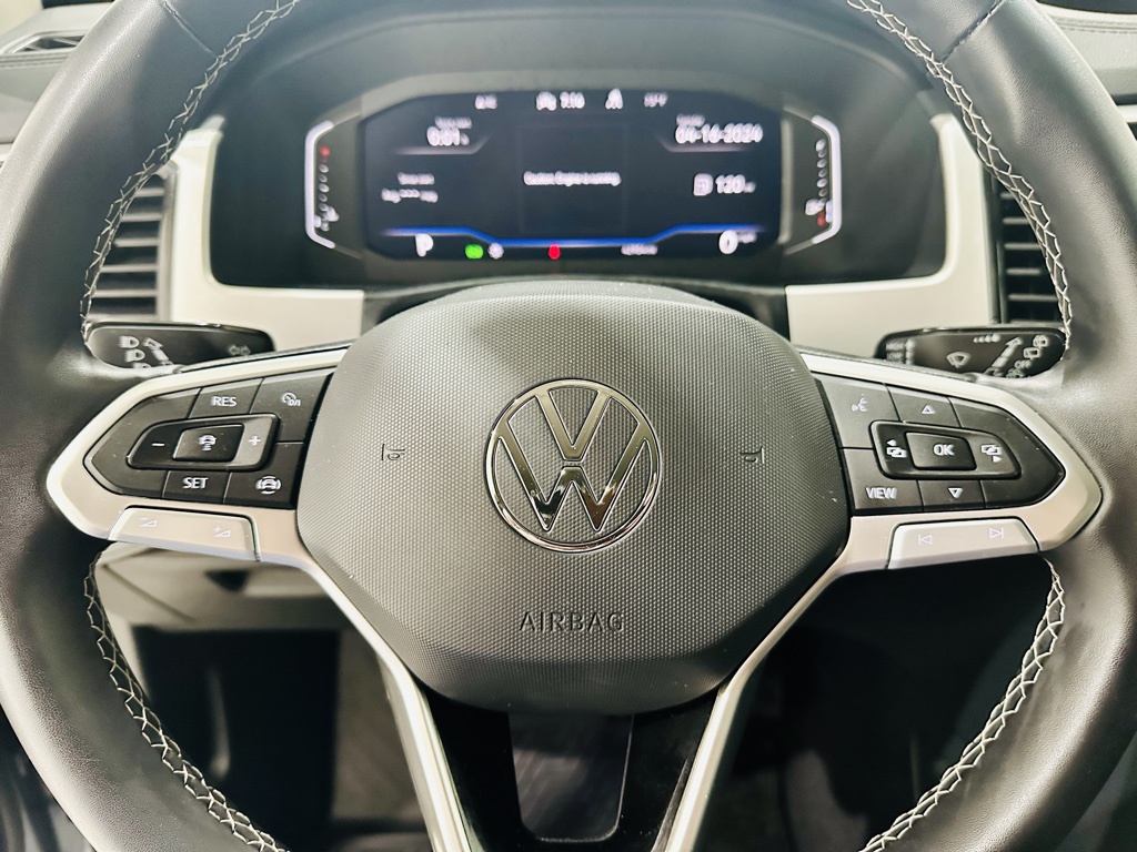 2022 Volkswagen Atlas 3.6L V6 SE w/Technology 10