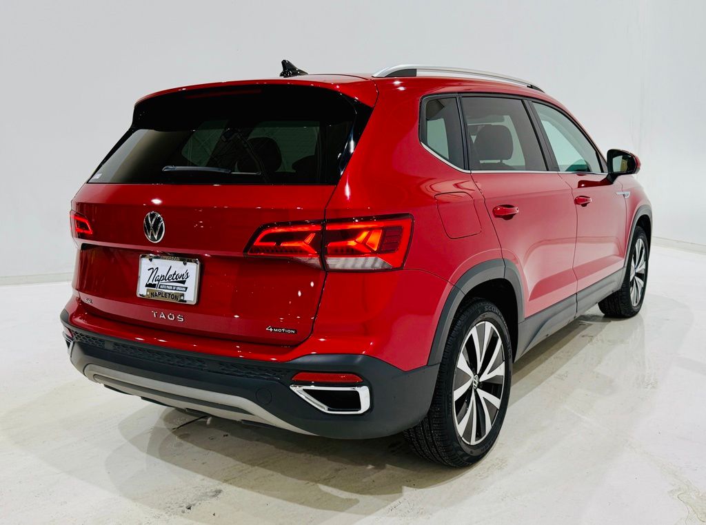 2022 Volkswagen Taos 1.5T SE 4