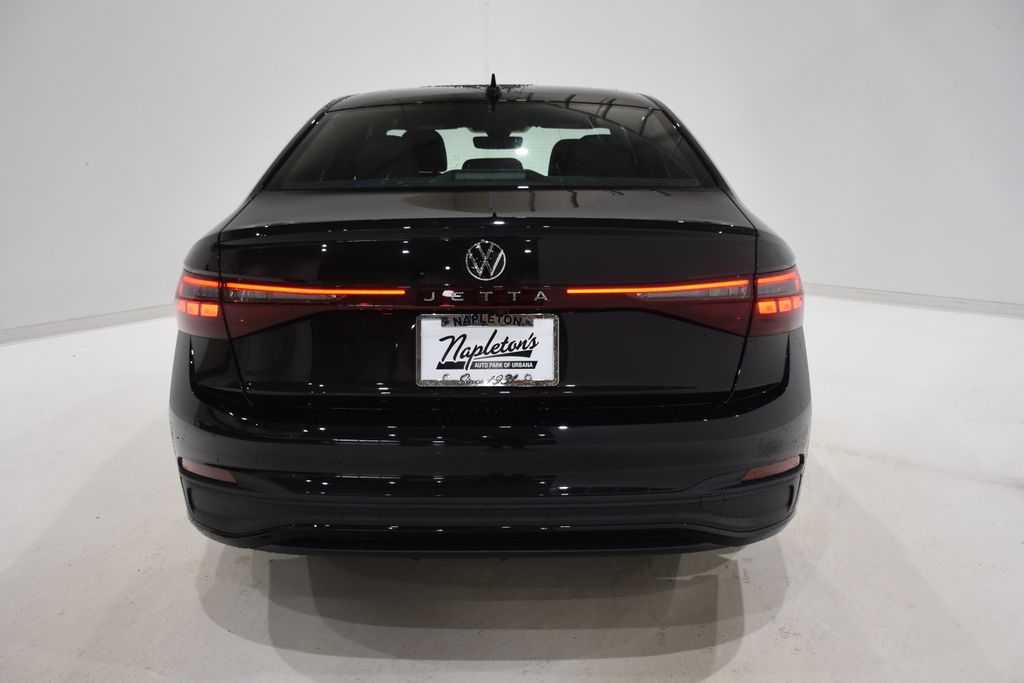 2025 Volkswagen Jetta Sport 5